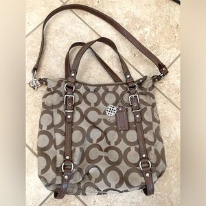 EUC Vintage Coach signature C’s brown monogram authentic large shoulder bag